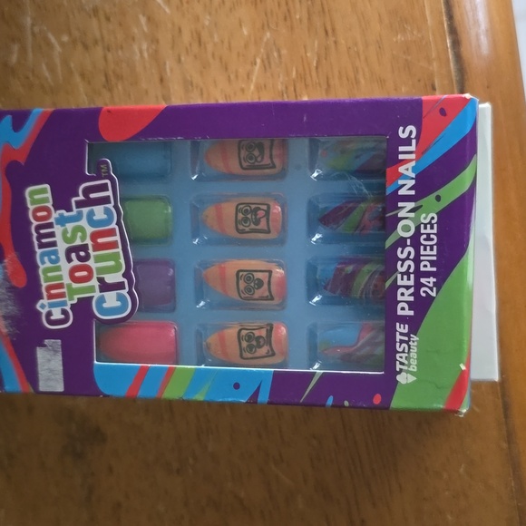 Nail bundle - Picture 4 of 6